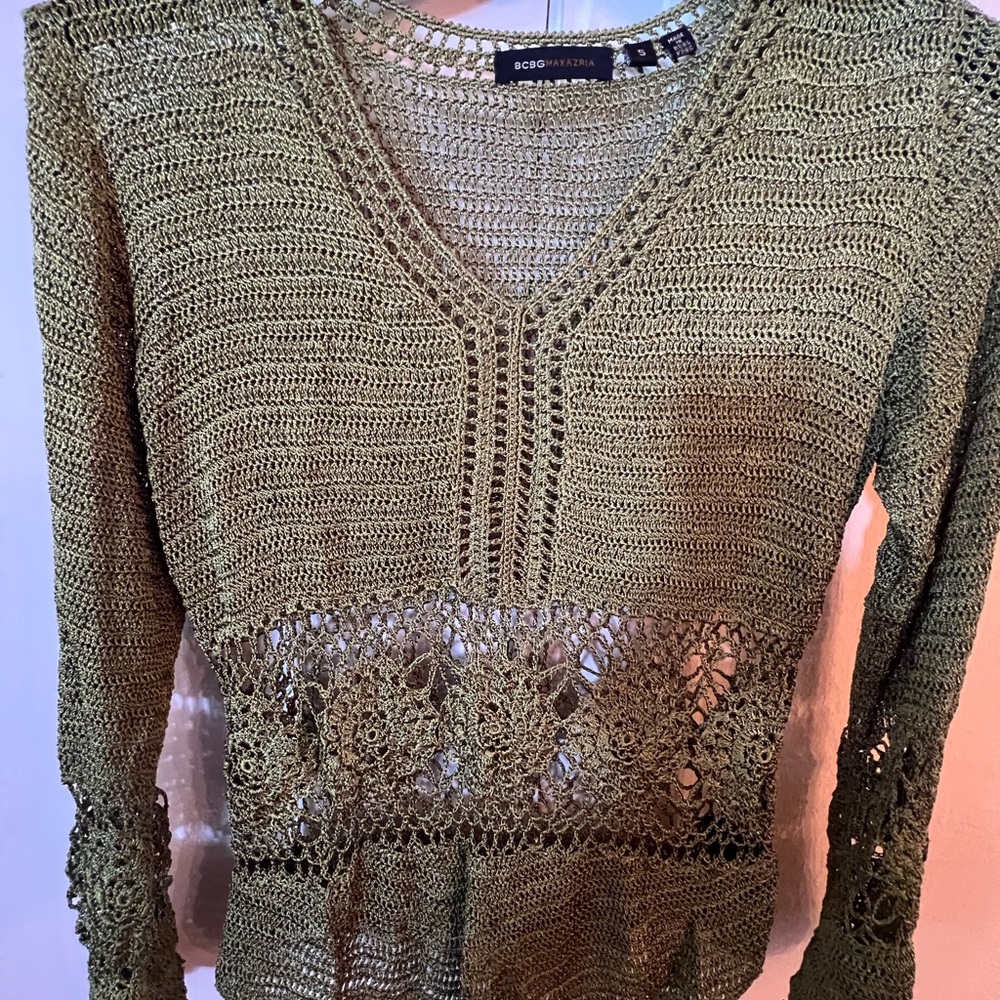 BCBG Max Azria crochet blouse. Size S green/olive green. Long sleeves.
